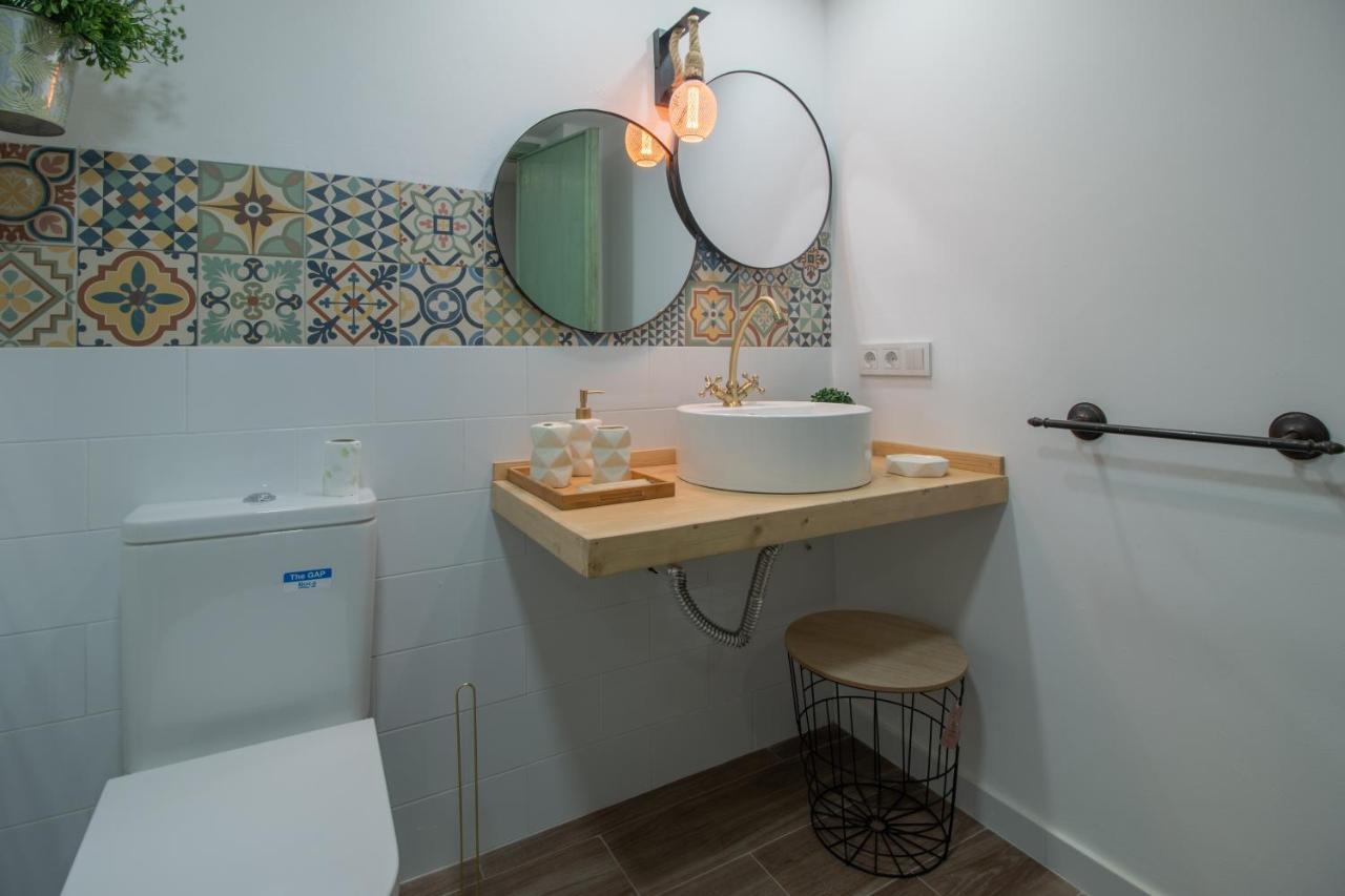 Centrico Isaura Apartment *