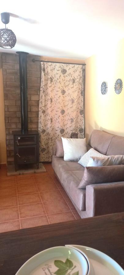 Rural La Solana, A 12 Kilometros De En Plena Sierra, Con Piscina *