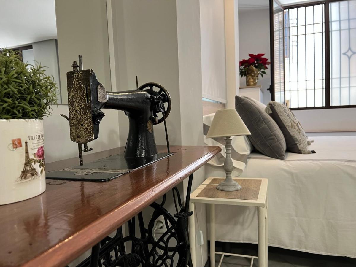 Urban Loft Apartment *