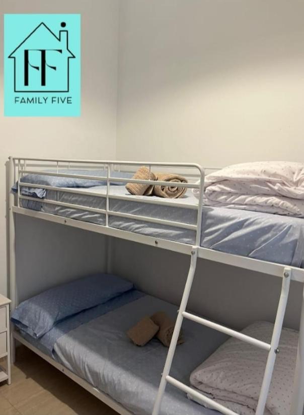 Family Five Apartment