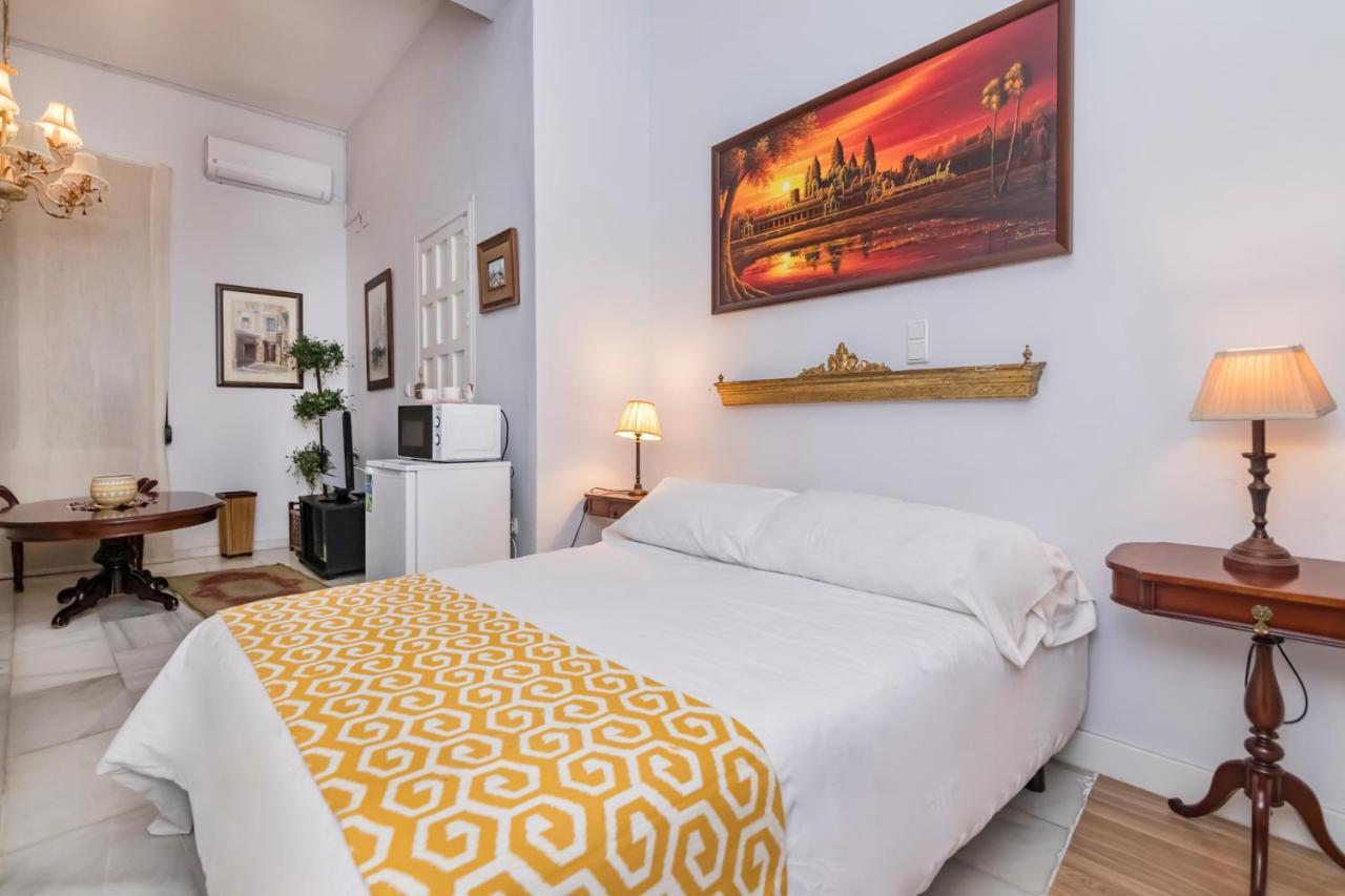 Juderia Homestay