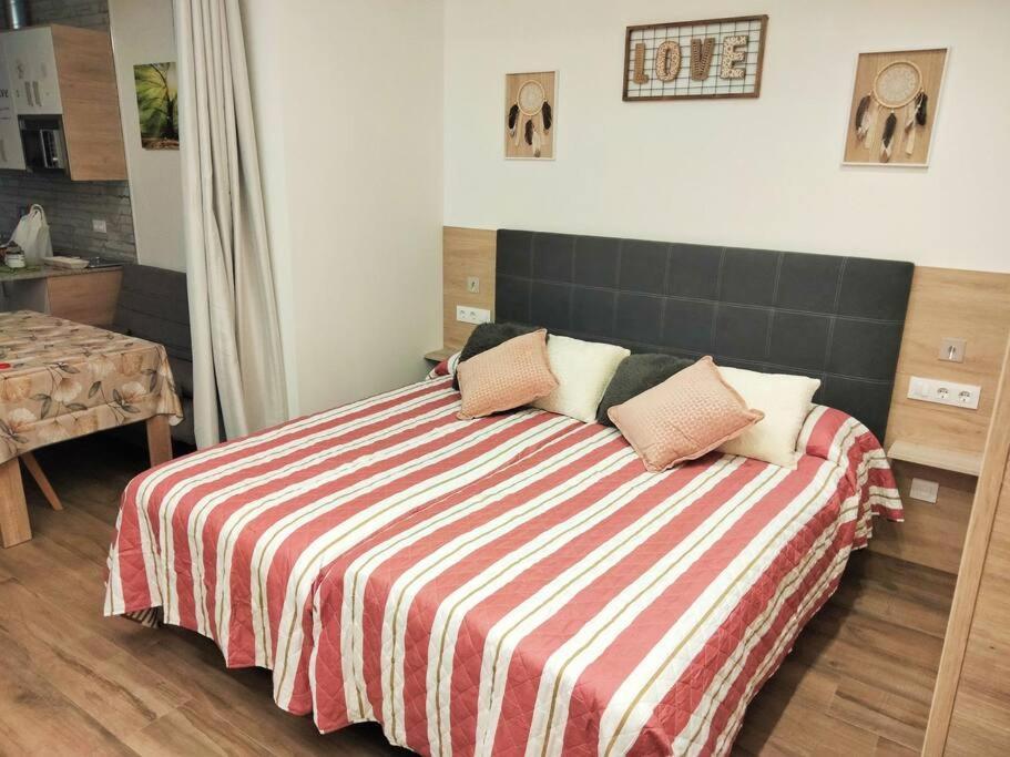 Apartamento Loft La Calahorra Del Bere Con Posibilidad De Aparcamiento Pregunta Por El Pack Mas Córdoba