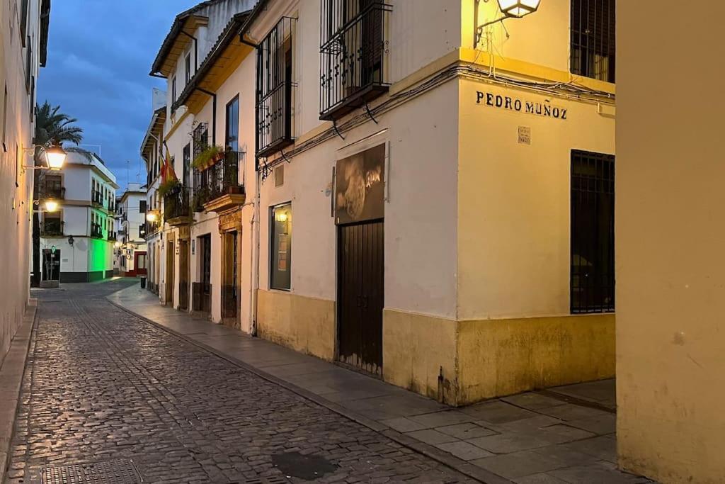 Patio De La Corredera