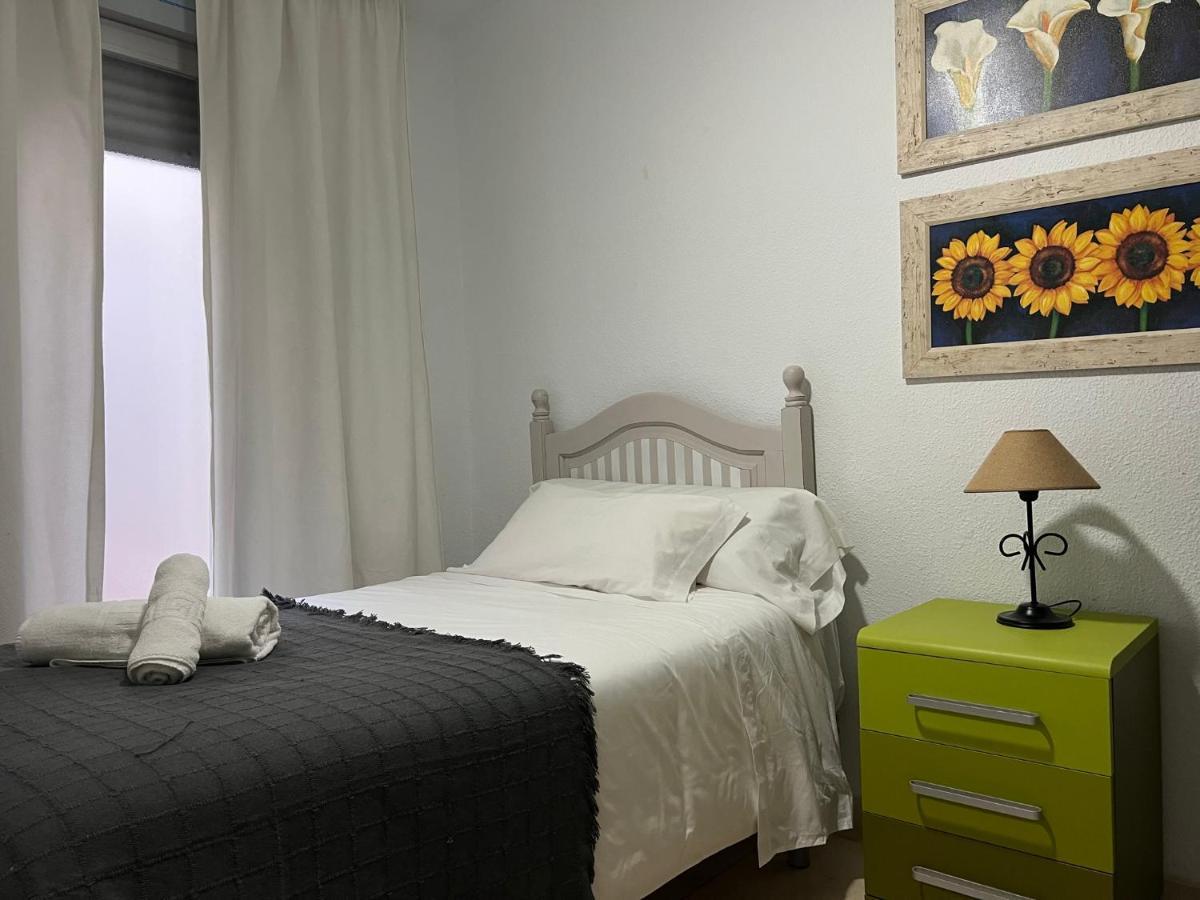 Apartamento La Torre Con Parking Gratuito Apartamento Córdoba