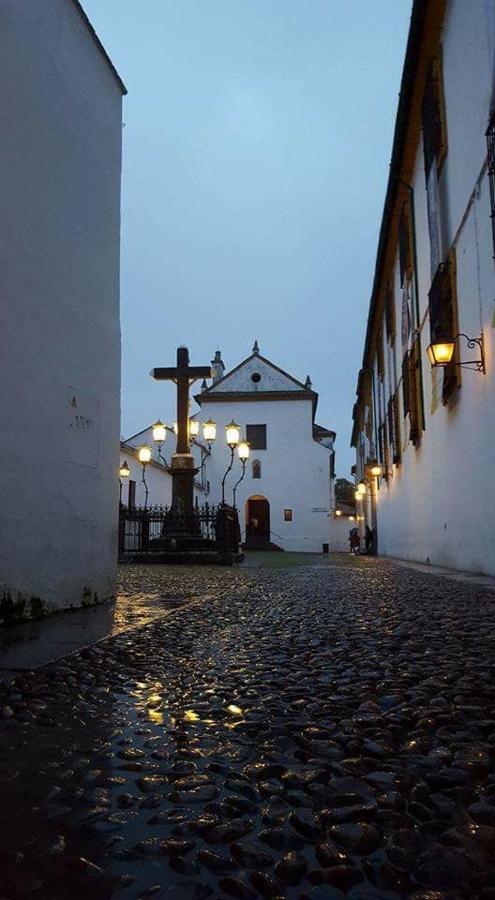 El Patio De Lindo * Cordoba