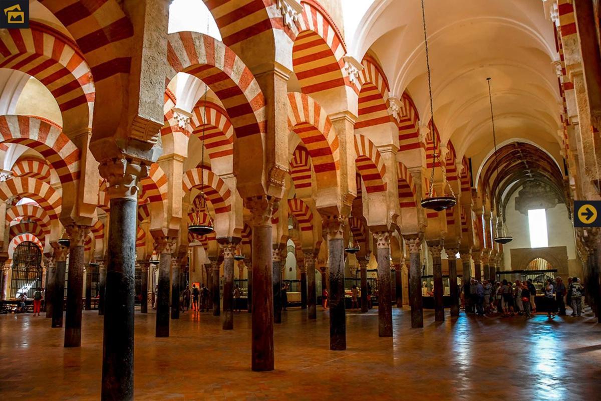 El Patio De Lindo