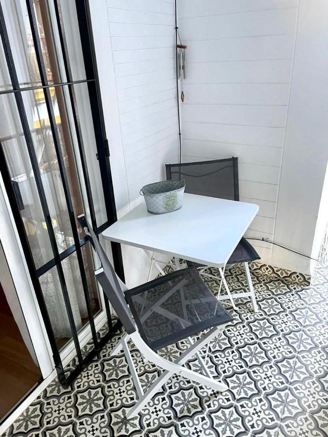 Piso Vintage Apartment