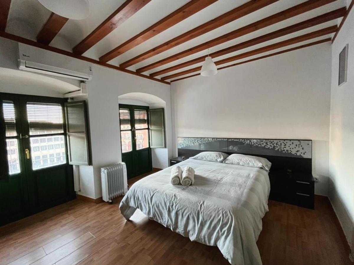 Casa En Plaza De La Corredera Con Balcon Apartment *