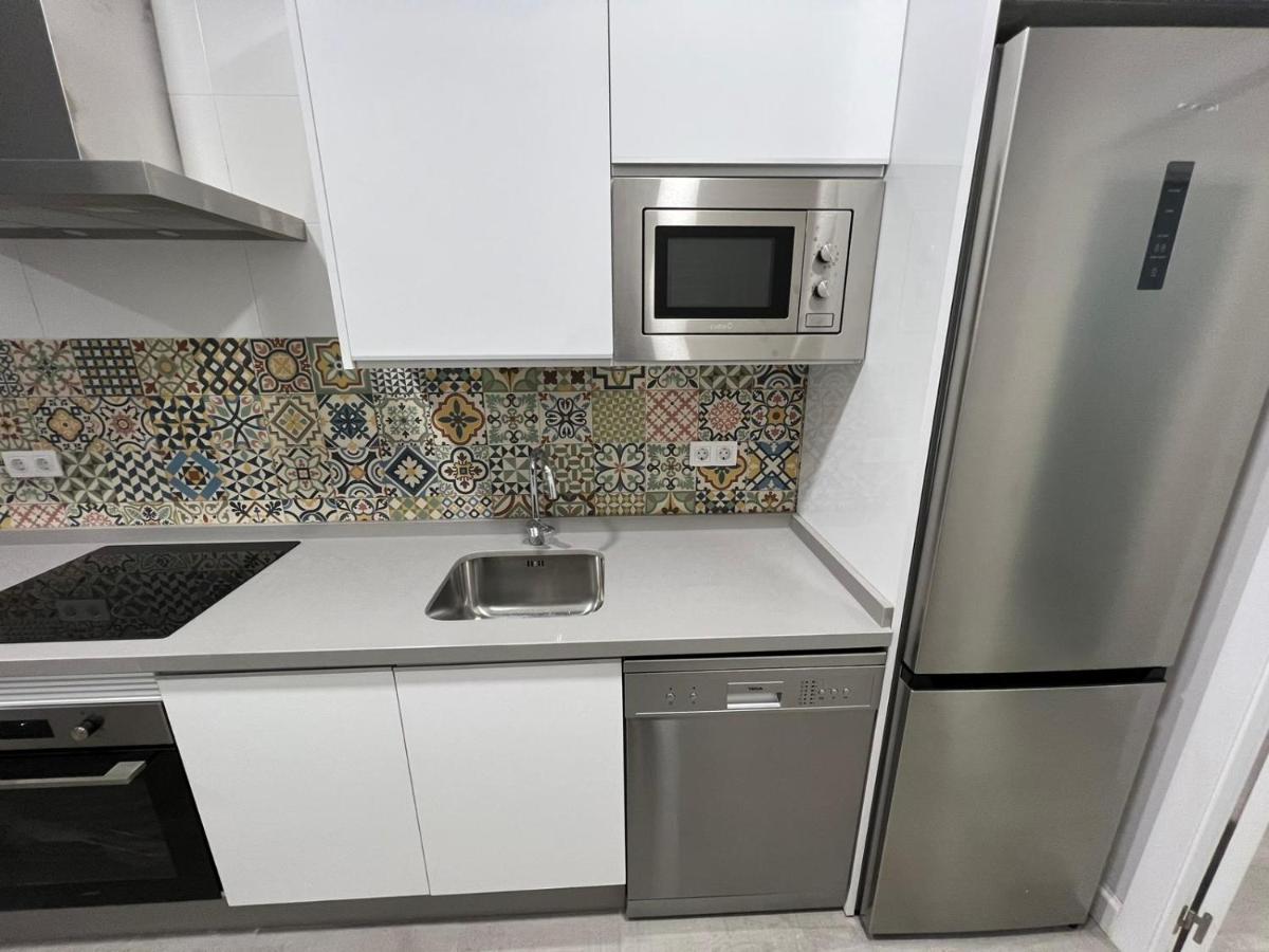 Apartamento Turistico Escritor Narbona Junto A La Estacion De Tren Y Autobuses - No Se Admiten Mascotas, No Pets * Córdoba
