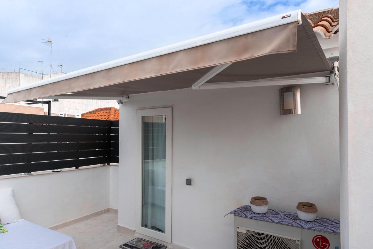Casita De La Piedra Escrita Сasa de vacaciones *