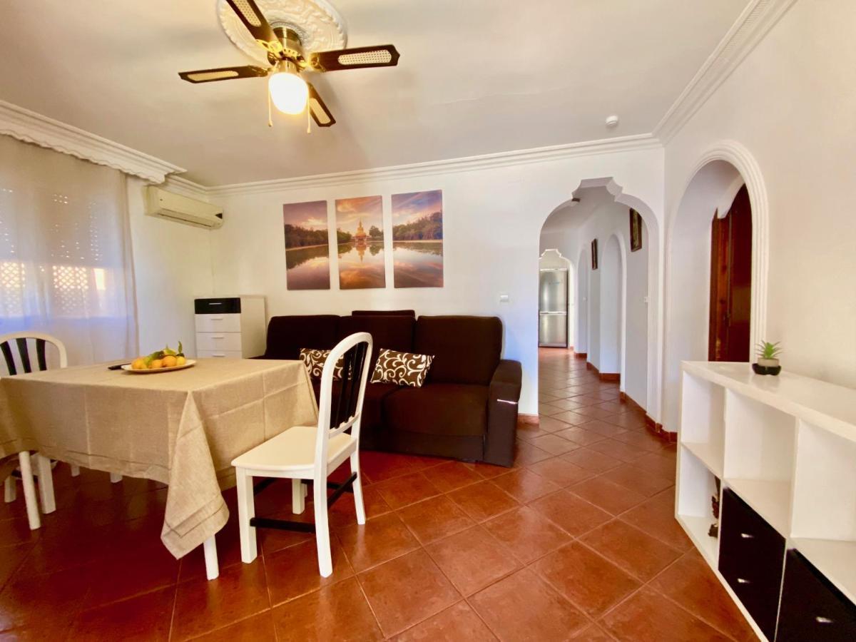 Casa 3 Con Piscina De Temporada Compartida Con Dos Estudios - - Jacuzzi Consultar - Trassierra - 8km De -- Trassierrarooms Córdoba