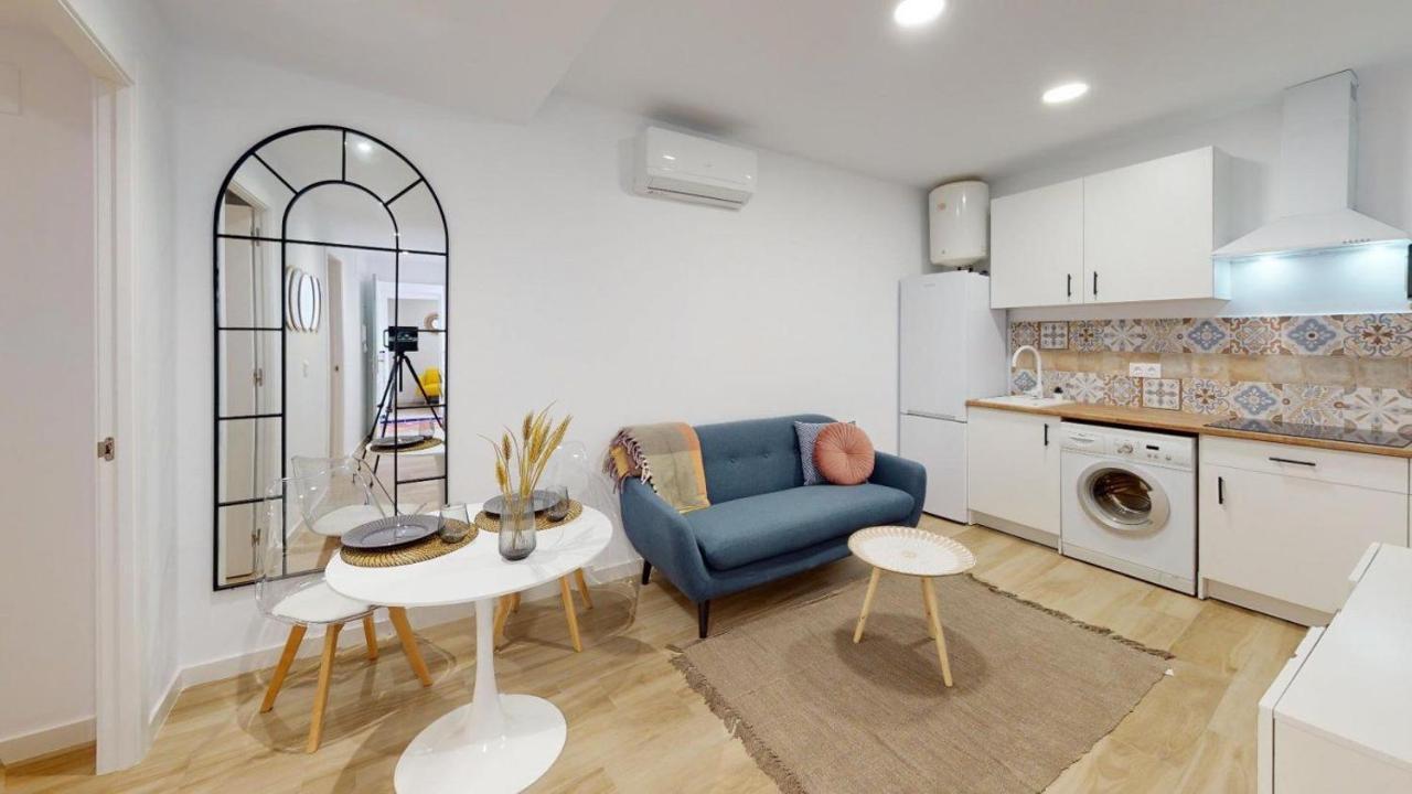 Apartamento Deluxe Center 2 Dormitorios *