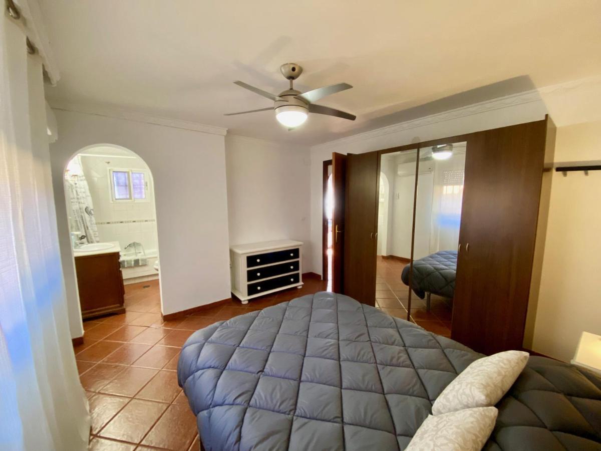 Casa 3 Con Piscina De Temporada Compartida Con Dos Estudios - - Jacuzzi Consultar - Trassierra - 8km De -- Trassierrarooms * Córdoba