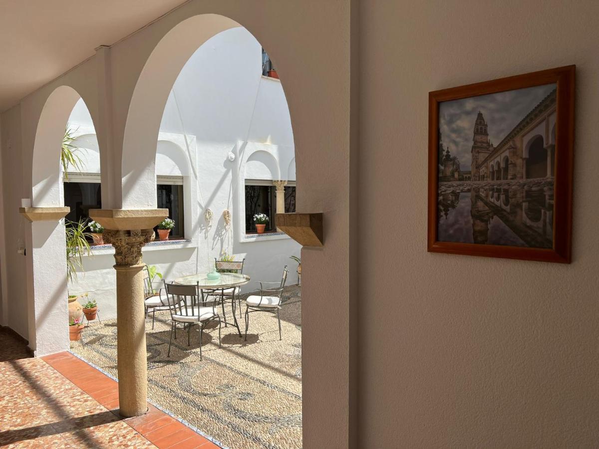 Casa Valenzuela Homestay *