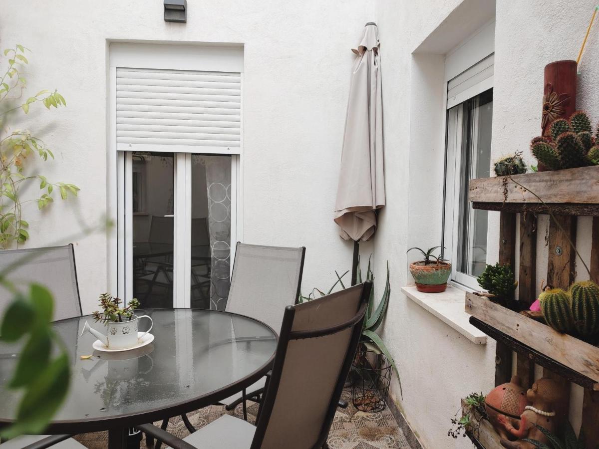 Casa Moriscos Con Parking Holiday home