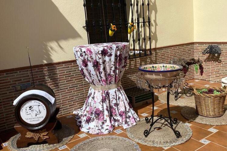 Rural House Santa F With Private Swimming Pool Сasa de vacaciones *