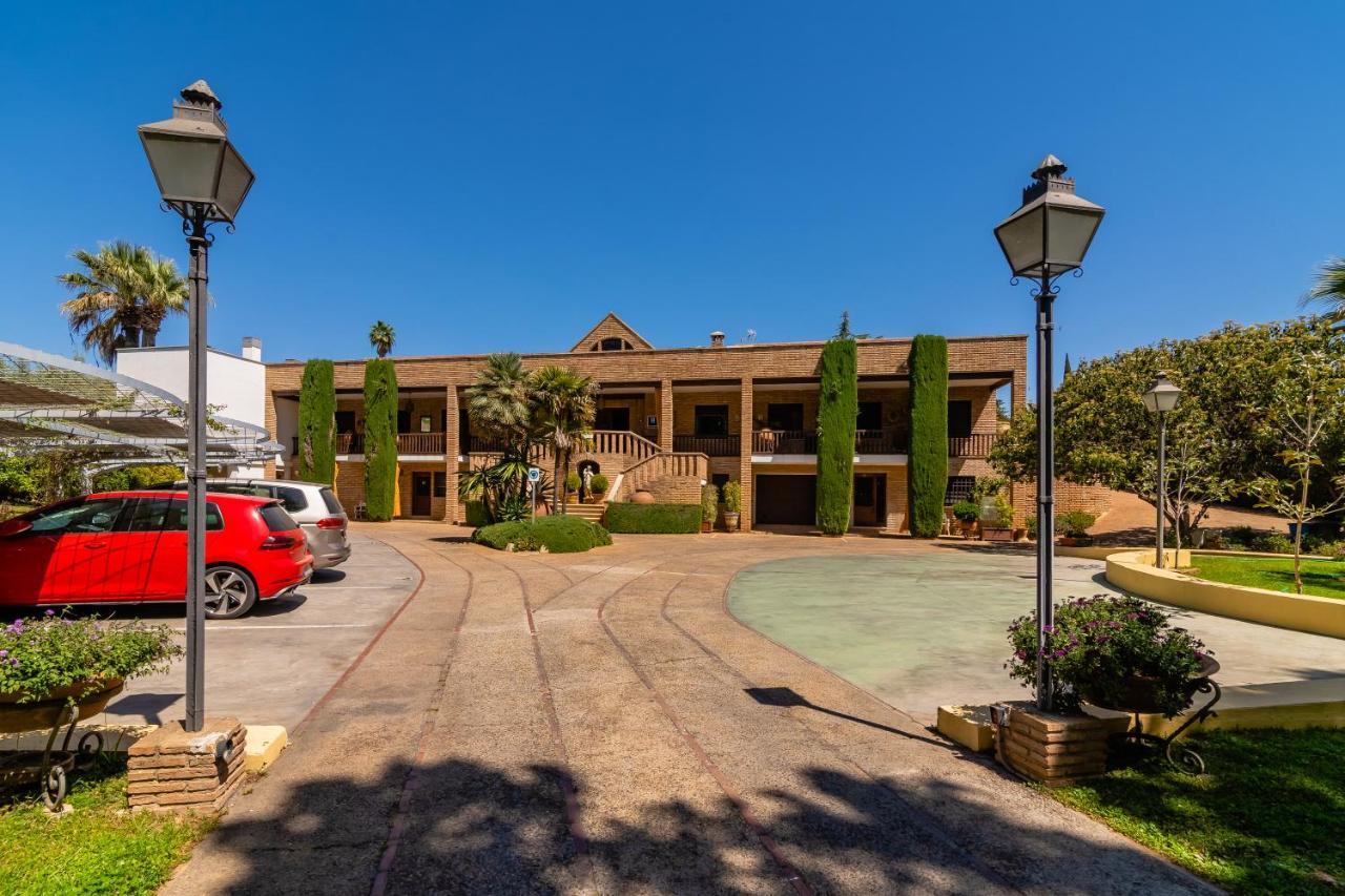 Arruzafa Hotel 2*