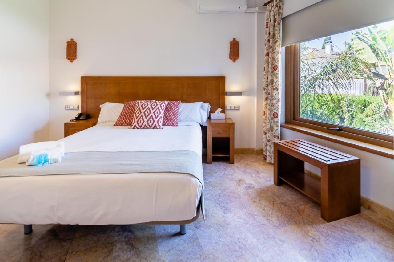 Hotel Arruzafa 2*