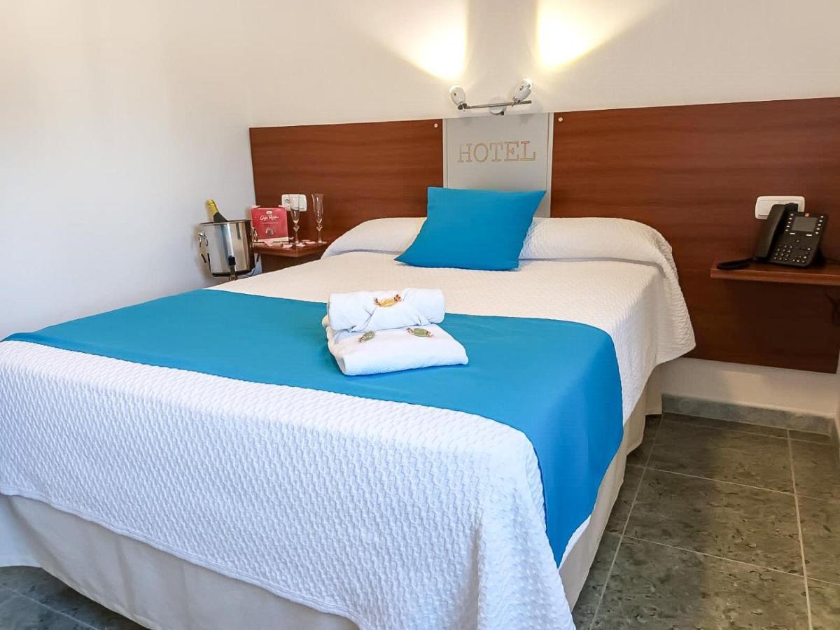 Manjares Hotel