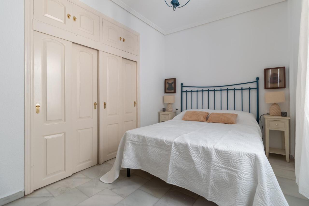Azonaicas Apartamento *