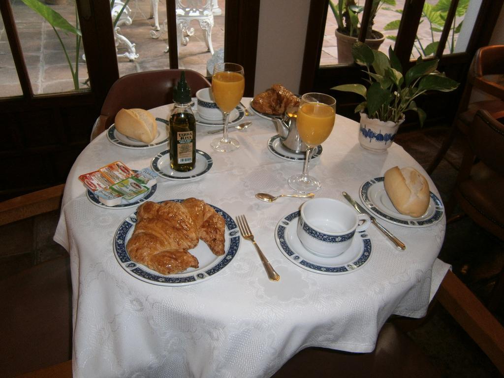 Hotel Albucasis
