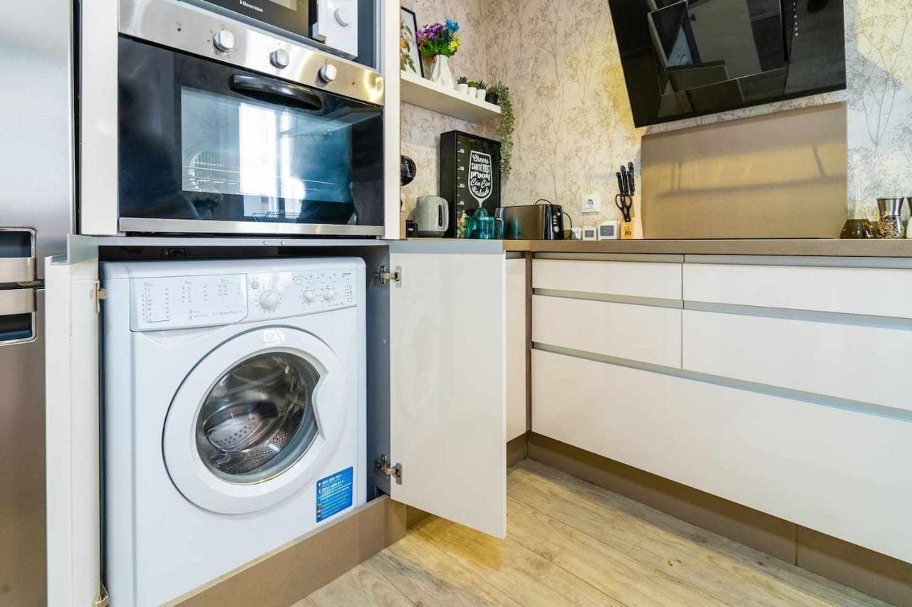 Apartment Nuevo A 500m De La Juderia Con Parking
