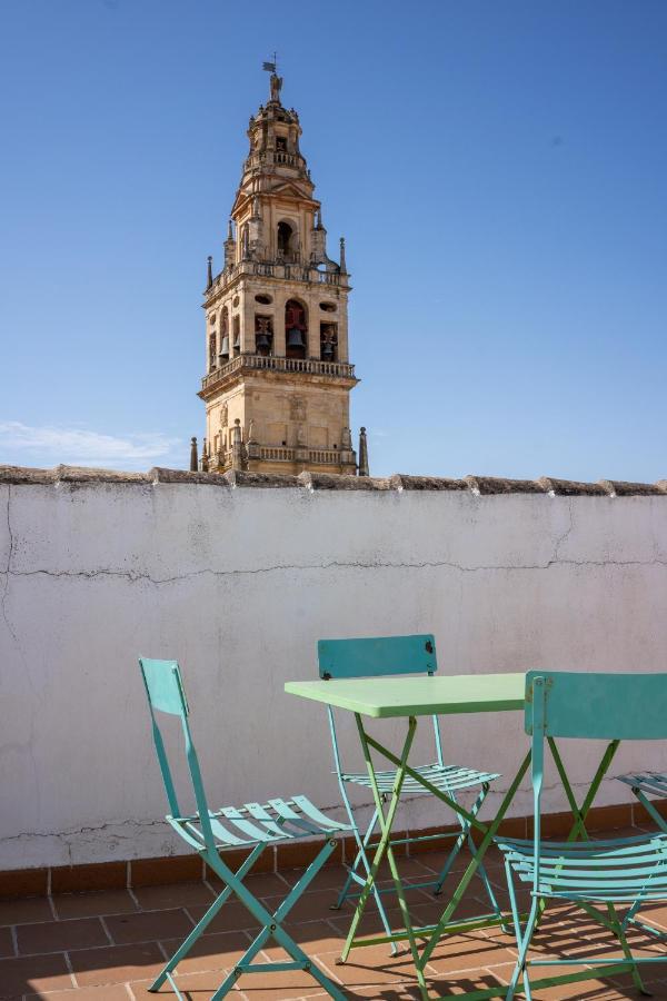 Patio De La Hoguera *