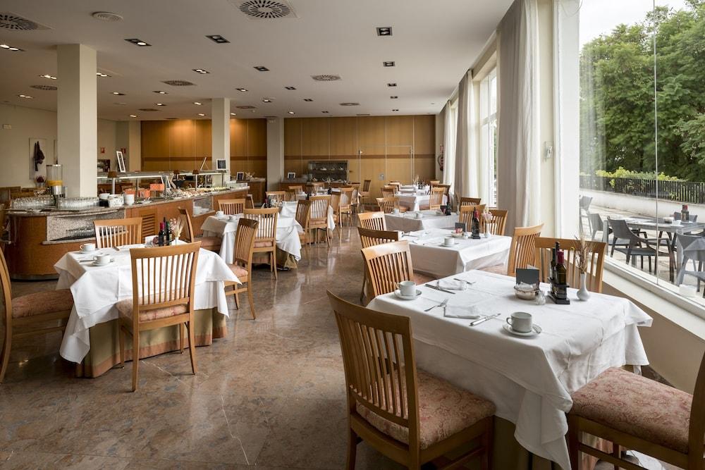 Hotel De