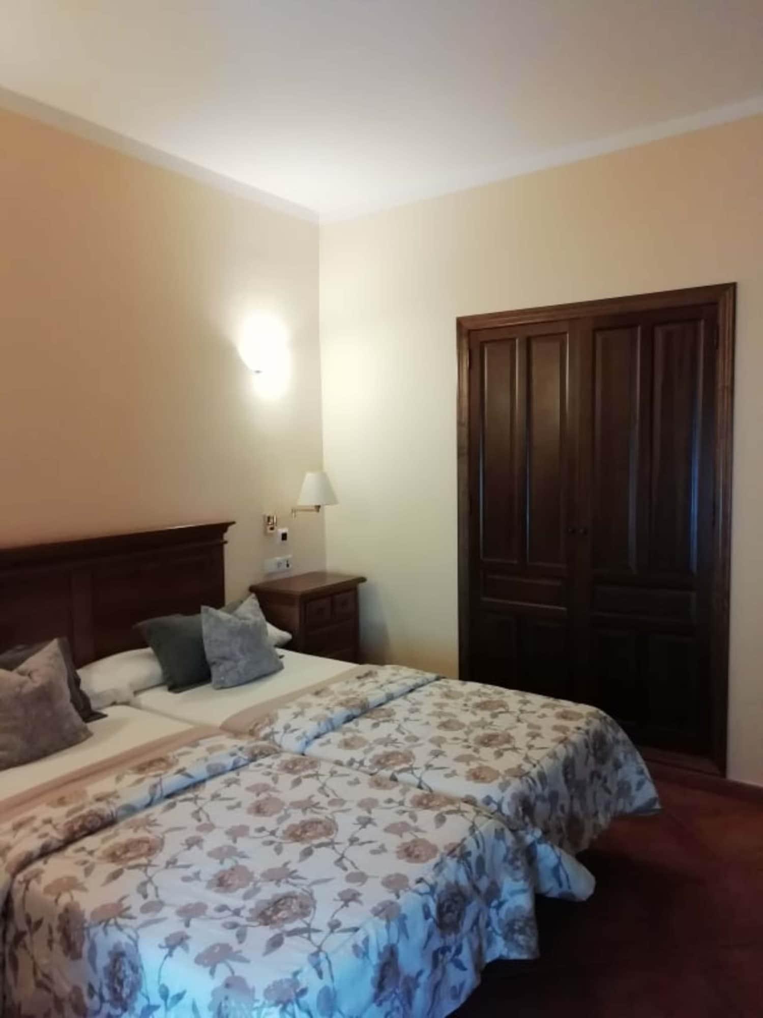 Hotel Plateros