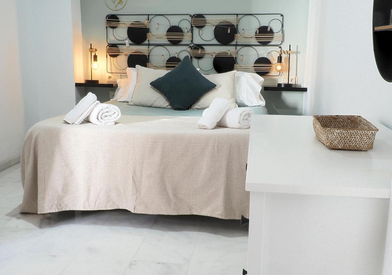 Sunny In The Historic Centre- Private Parking Apartment Cordoba