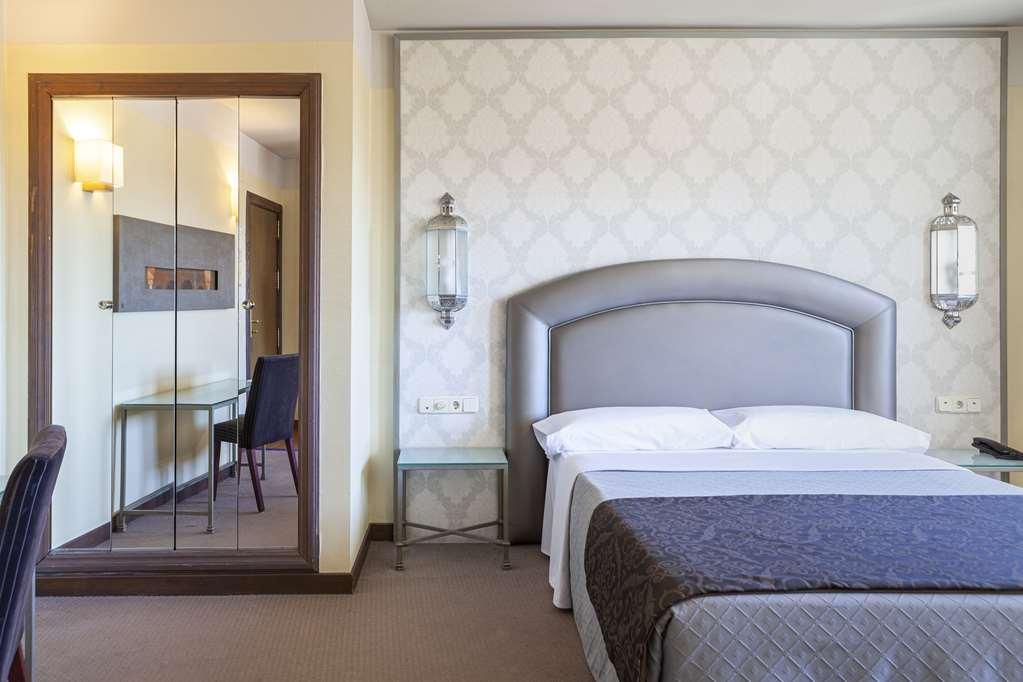 Maciá Alfaros 4* Córdoba