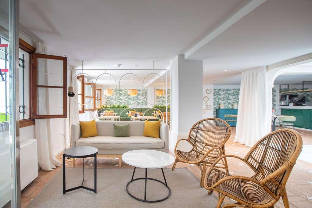 Soho Boutique Atalia