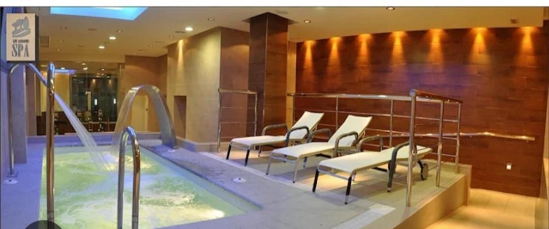 Apartamento Apartamento En Urbanizacion De Lujo Con Piscina, Gimnasio Y Aparcamiento Gratis En La Zona