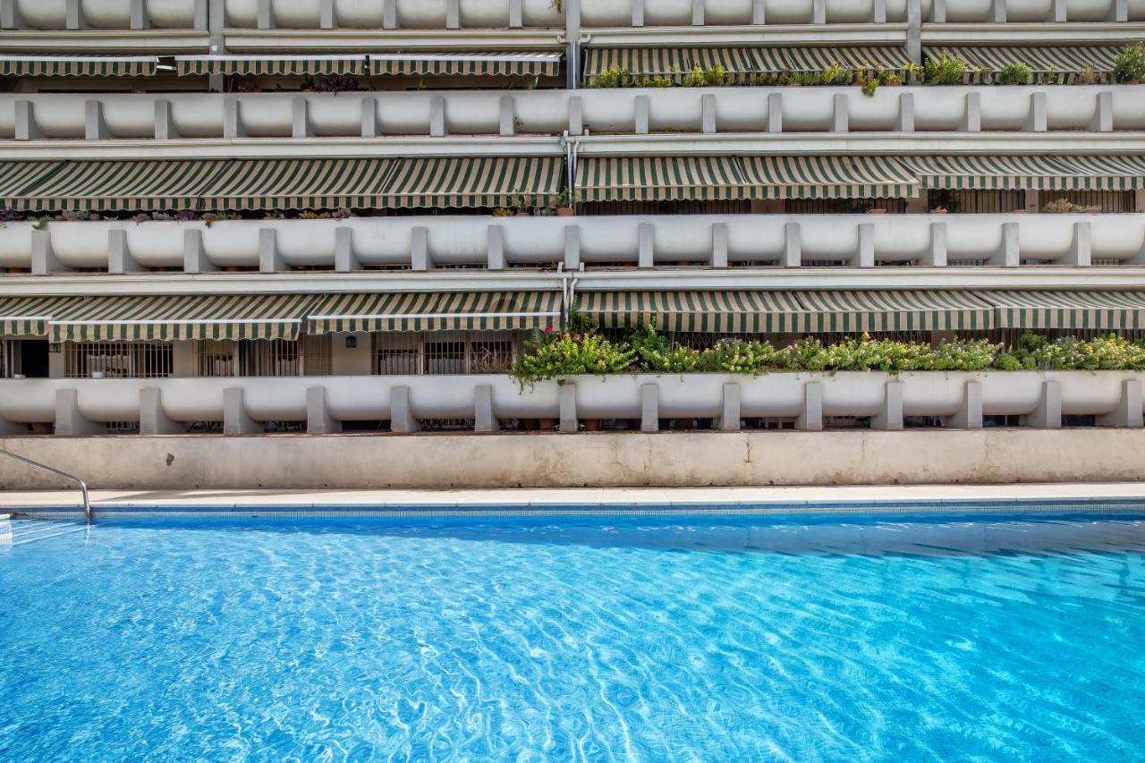 Tilos & Parking & Piscina *