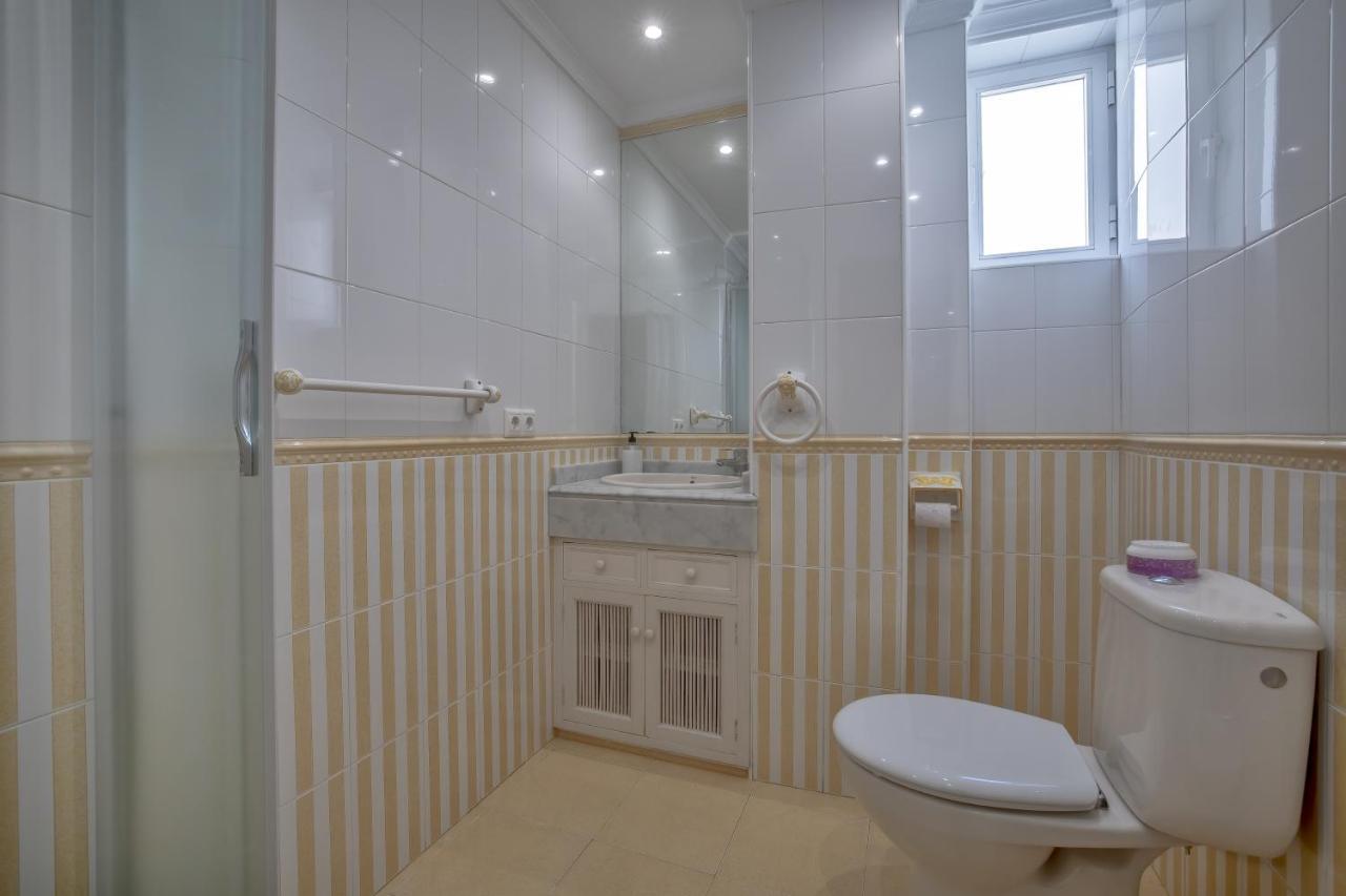 Tilos & Parking & Piscina Apartamento Córdoba