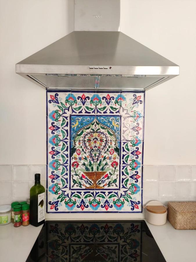 Bonita Casa Blanca En El Bosque. Córdoba