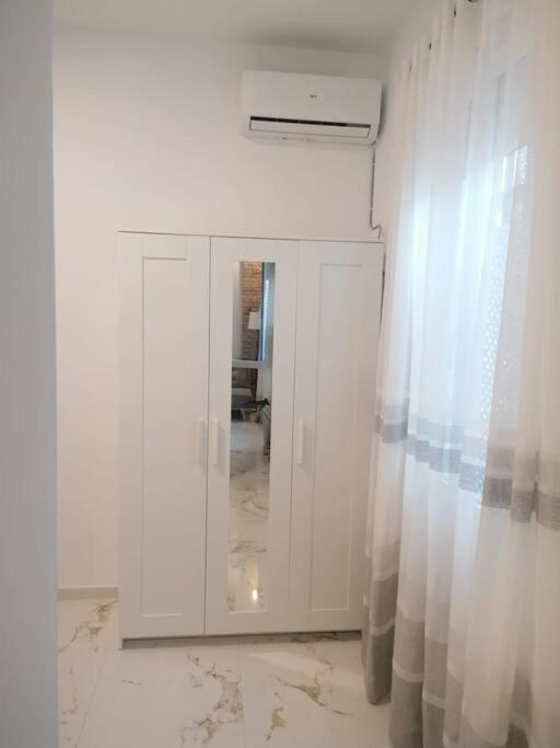 Living 2 Apartamento *