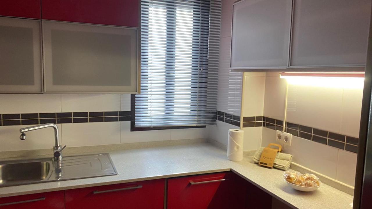 Apartment Duplex Junto Al Puente Con Gran Terraza Y Parking Privado
