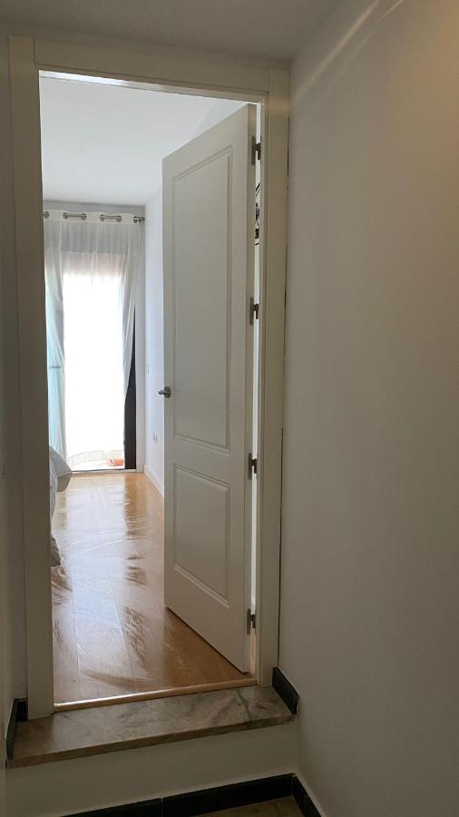 Duplex Junto Al Puente Con Gran Terraza Y Parking Privado