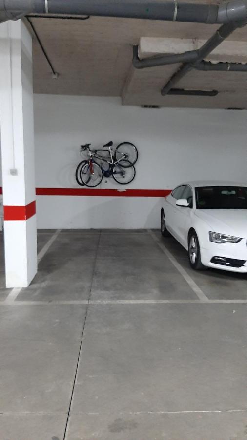 Duplex Junto Al Puente Con Gran Terraza Y Parking Privado Apartment