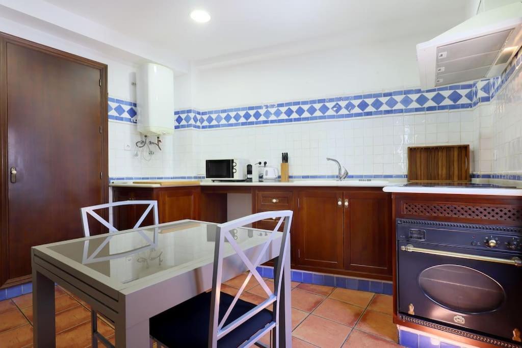 Casa Con Encanto En La Juderia De Сasa de vacaciones