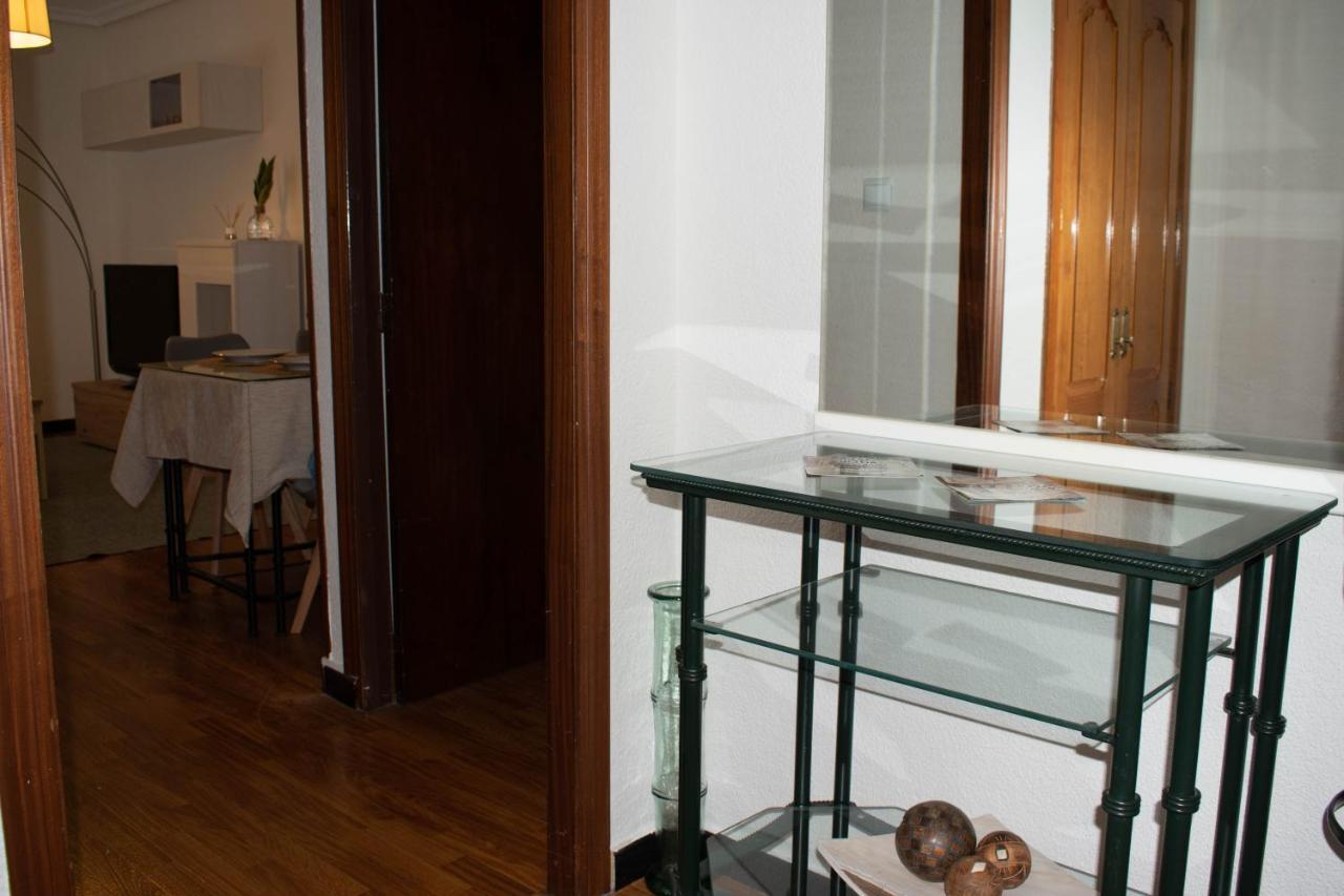 Entero, A 15 Minutos De Zona Centro Con Plaza De Aparcamiento Opcional Apartment *