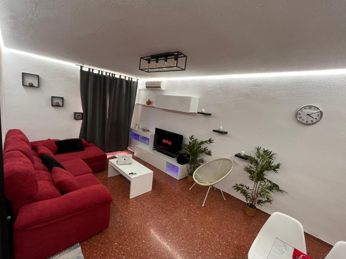 Apartamento Amplio Familiar Con Parking Privado En Pleno Centro De *