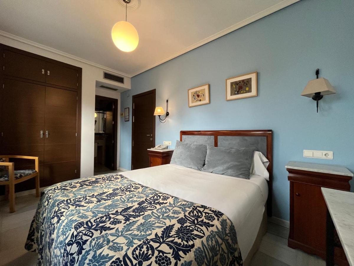 Maestre Hotel