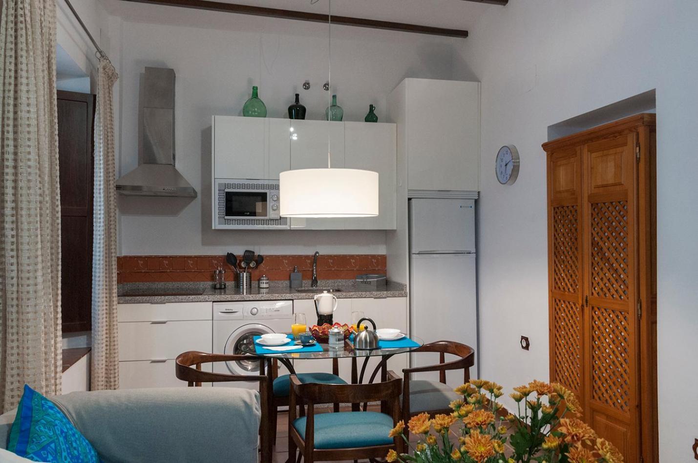 Apartment Horno24, Con Patio Andaluz, Tipico De *
