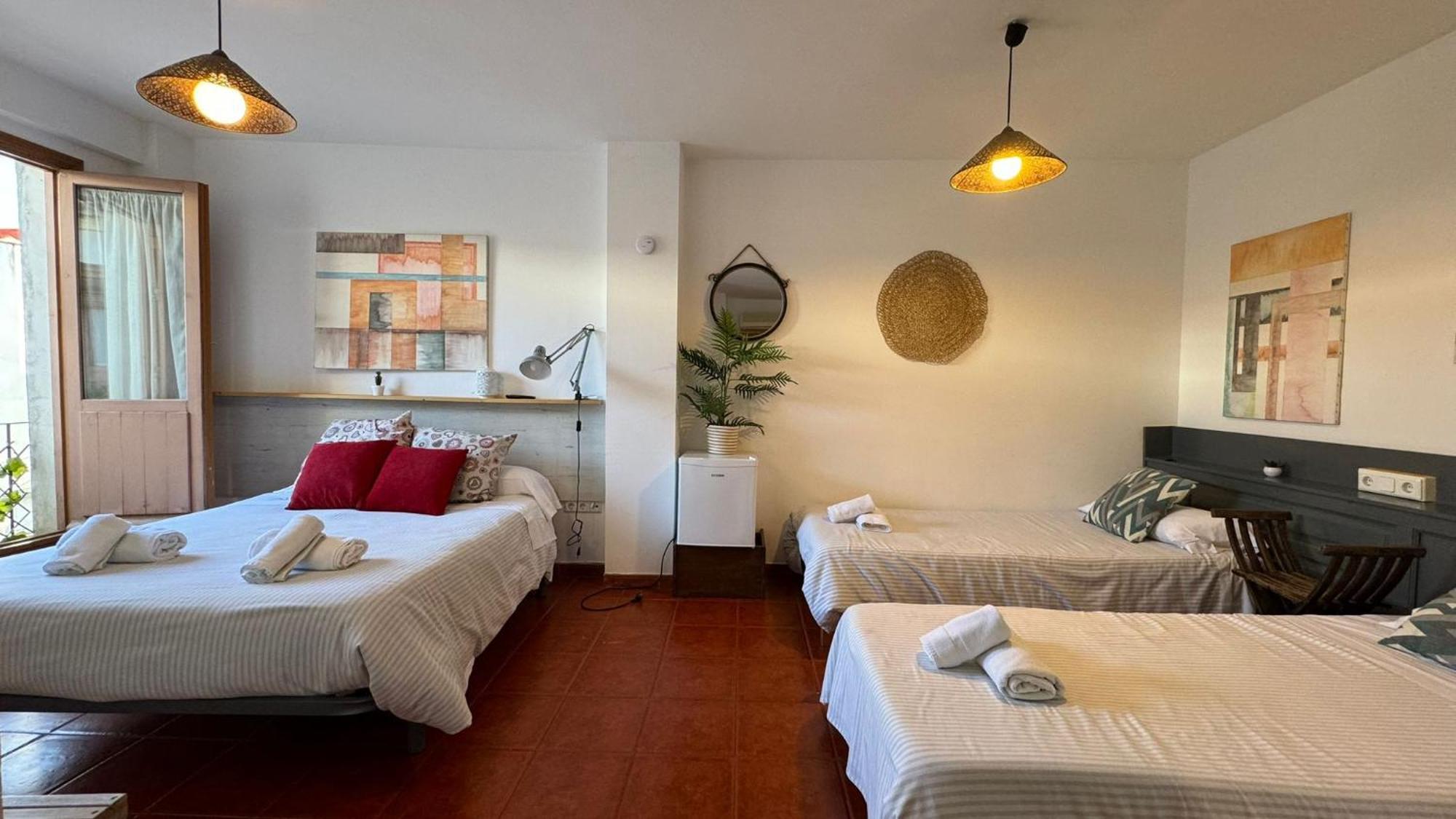 Bed & Breakfast Hostel Plaza Mayor Corredera