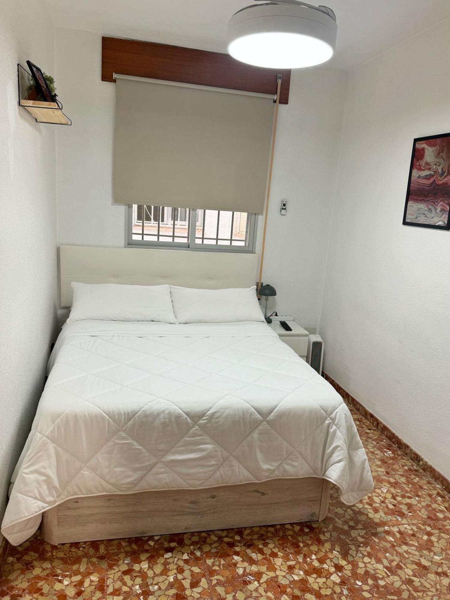Junto Palacio De Viana -alojamientos El Duque Pensión Córdoba