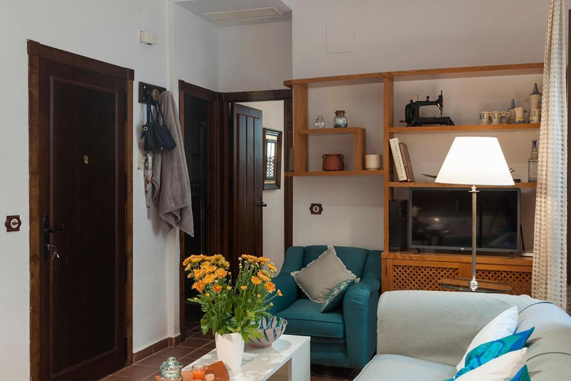 Horno24, Con Patio Andaluz, Tipico De Apartment Cordoba