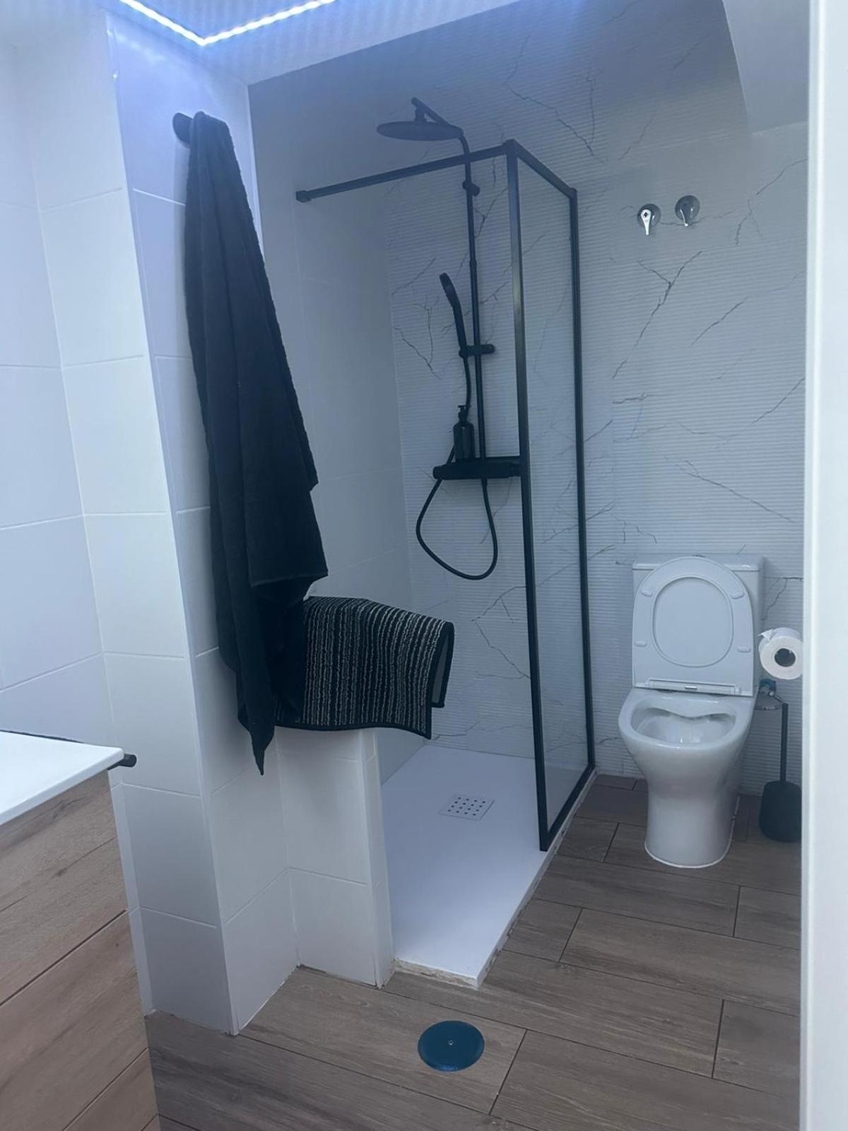 Apartamento La Gloria 2 *