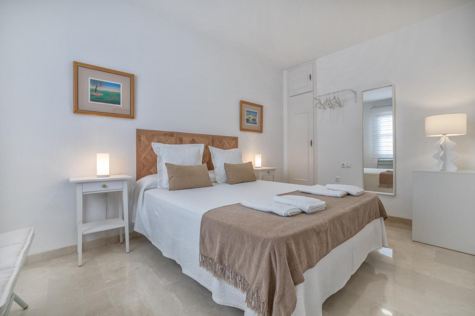 Azucenas De Conchaa- Parking Privado Gratuito * Cordoba